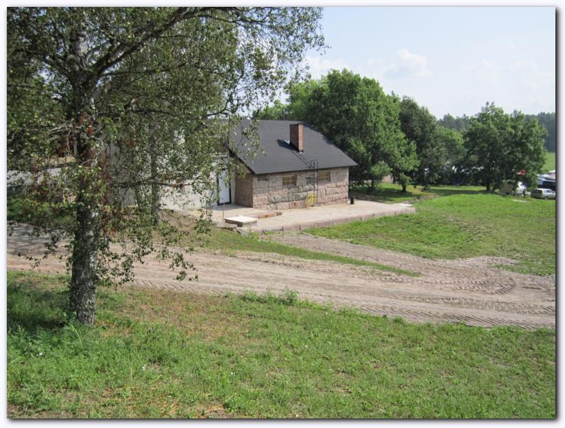 802x601 pixels (115K)